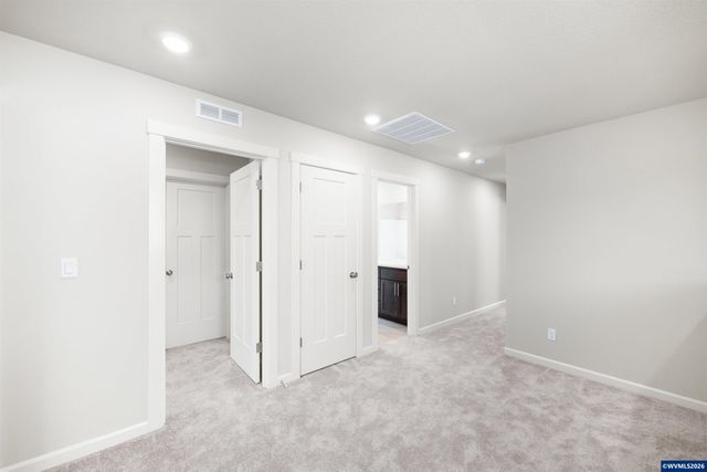 864 Windrow Av SE, Albany, OR 97322