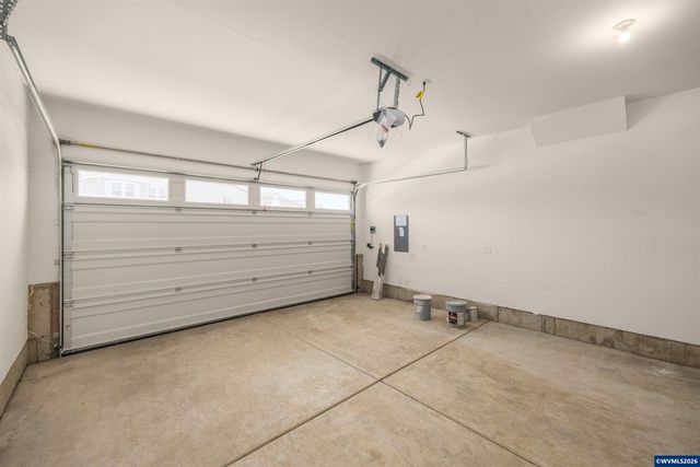 864 Windrow Av SE, Albany, OR 97322