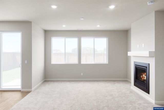 864 Windrow Av SE, Albany, OR 97322
