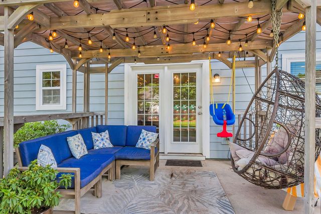 1025 Pigeon Point, Johns Island, SC 29455