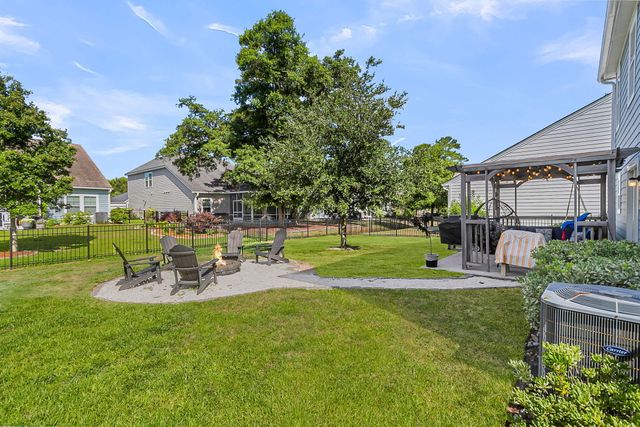 1025 Pigeon Point, Johns Island, SC 29455