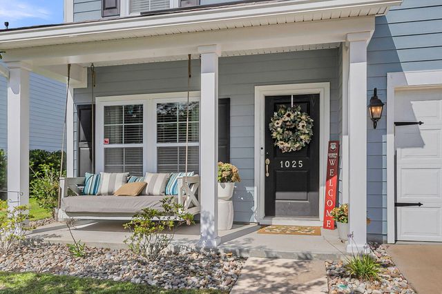 1025 Pigeon Point, Johns Island, SC 29455