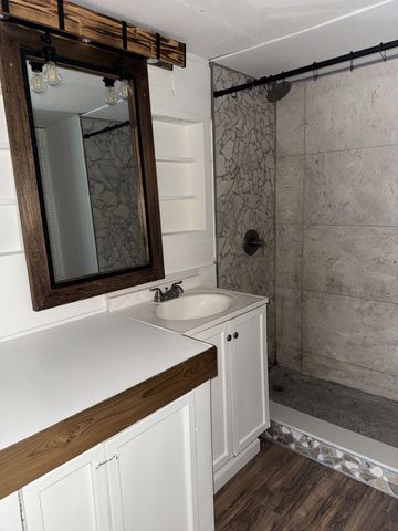 305 SE 5th Avenue, Okeechobee, FL 34974