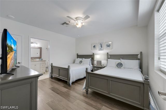160 Palm ST 208, Marco Island, FL 34145