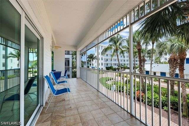 160 Palm ST 208, Marco Island, FL 34145