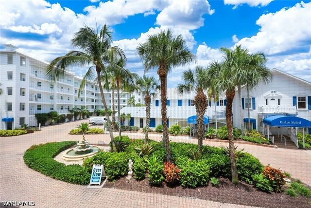 160 Palm ST 208, Marco Island, FL 34145