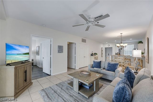 160 Palm ST 208, Marco Island, FL 34145