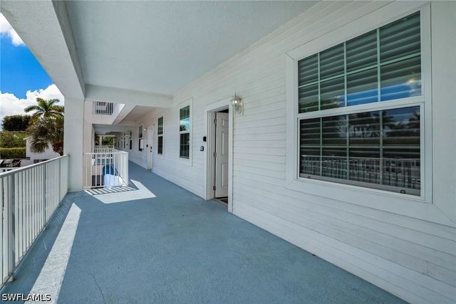 160 Palm ST 208, Marco Island, FL 34145