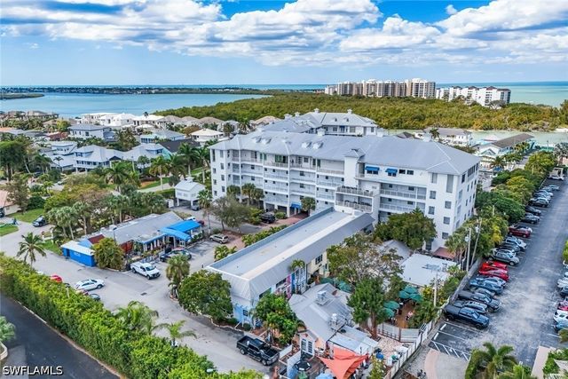 160 Palm ST 208, Marco Island, FL 34145