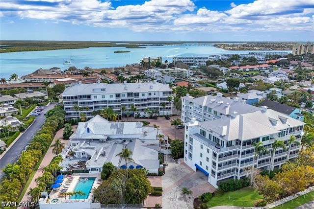 160 Palm ST 208, Marco Island, FL 34145