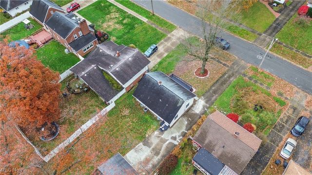 1736 Westwood Drive NW, Warren, OH 44485