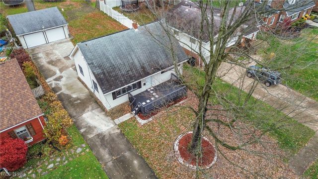 1736 Westwood Drive NW, Warren, OH 44485