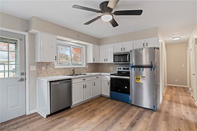 1736 Westwood Drive NW, Warren, OH 44485