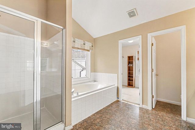 11016 N LAMONT CT, Fredericksburg, VA 22407