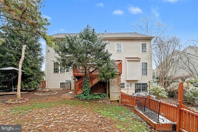 11016 N LAMONT CT, Fredericksburg, VA 22407