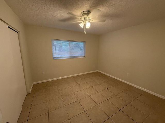 265 SW 7 Street 4, Boca Raton, FL 33432