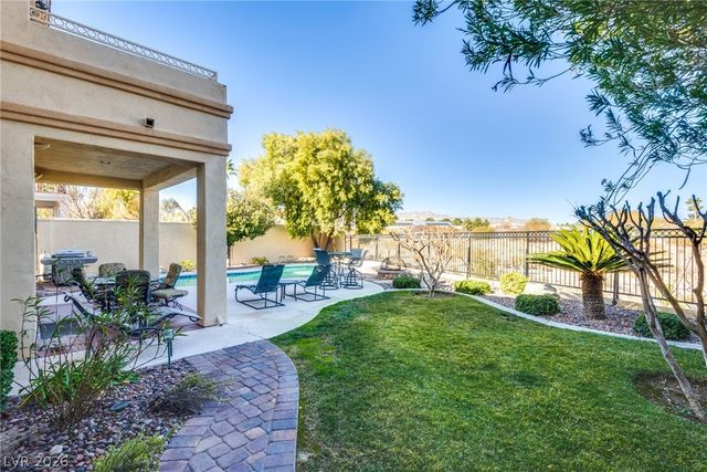 8416 Paseo Vista Drive, Las Vegas, NV 89128