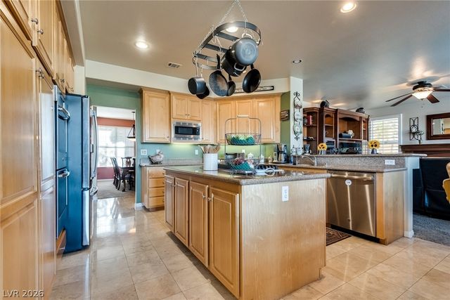 8416 Paseo Vista Drive, Las Vegas, NV 89128