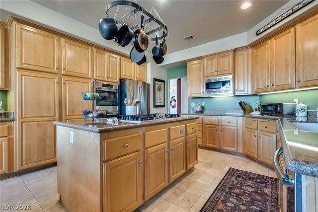 8416 Paseo Vista Drive, Las Vegas, NV 89128