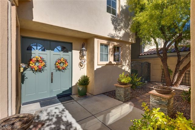 8416 Paseo Vista Drive, Las Vegas, NV 89128