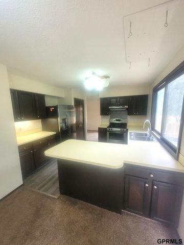 511 Kountze Memorial Drive, Bellevue, NE 68005