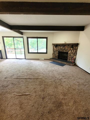511 Kountze Memorial Drive, Bellevue, NE 68005