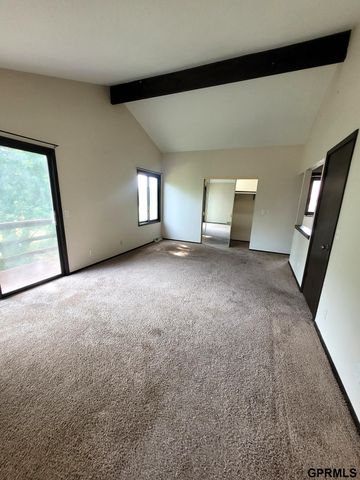 511 Kountze Memorial Drive, Bellevue, NE 68005