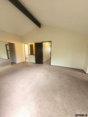 511 Kountze Memorial Drive, Bellevue, NE 68005