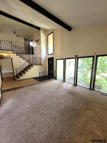 511 Kountze Memorial Drive, Bellevue, NE 68005