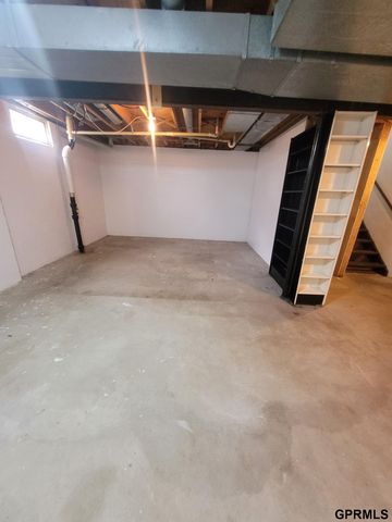 511 Kountze Memorial Drive, Bellevue, NE 68005