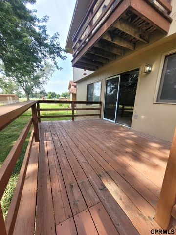 511 Kountze Memorial Drive, Bellevue, NE 68005