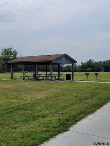 511 Kountze Memorial Drive, Bellevue, NE 68005