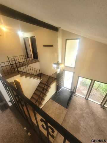 511 Kountze Memorial Drive, Bellevue, NE 68005