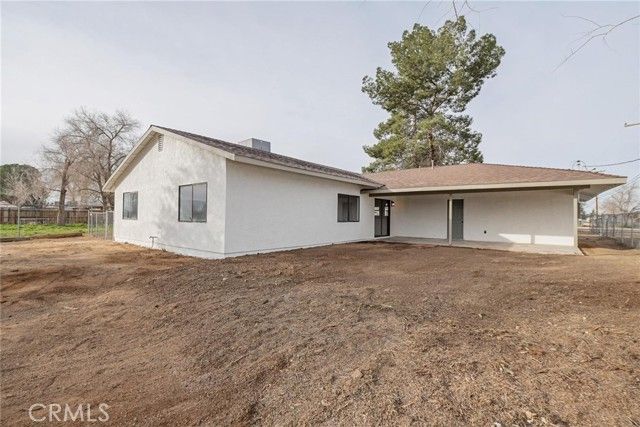 14455 Quinnault Road, Apple Valley, CA 92307