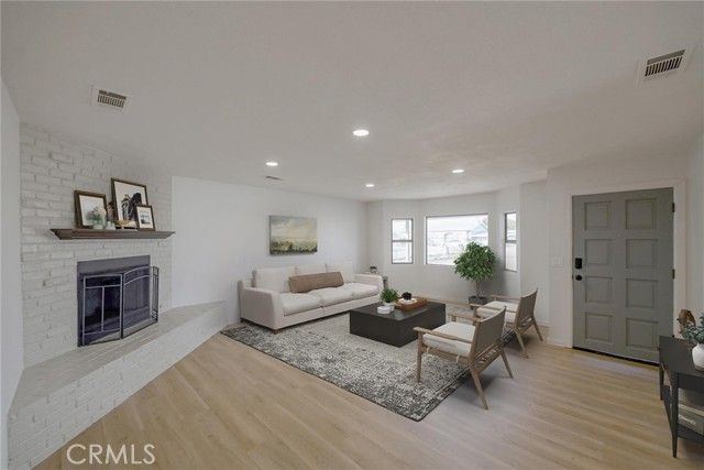 14455 Quinnault Road, Apple Valley, CA 92307