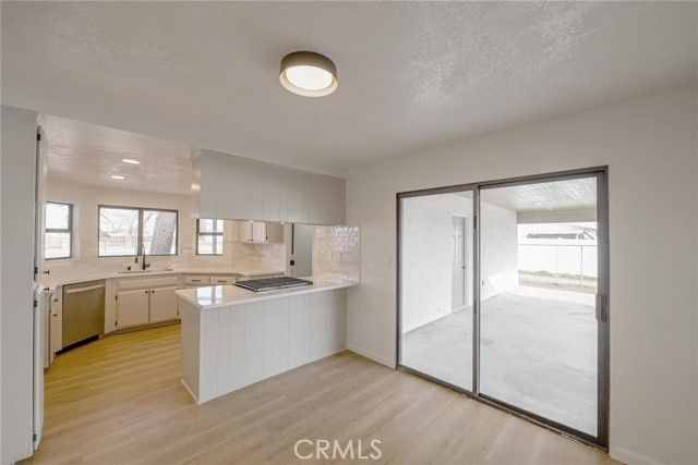 14455 Quinnault Road, Apple Valley, CA 92307