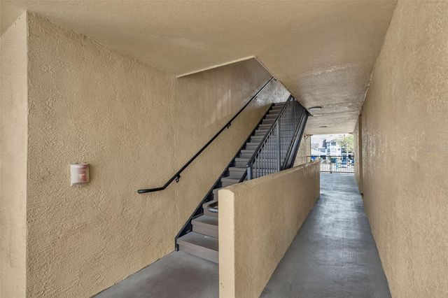 2216 GRAND CAYMAN COURT 1422, Kissimmee, FL 34741