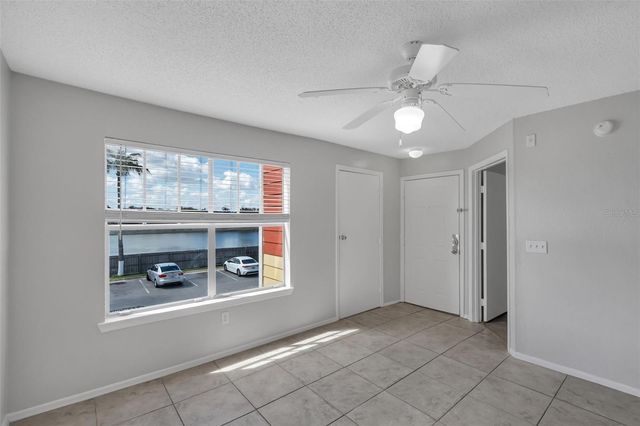 2216 GRAND CAYMAN COURT 1422, Kissimmee, FL 34741