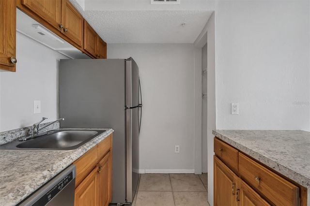 2216 GRAND CAYMAN COURT 1422, Kissimmee, FL 34741