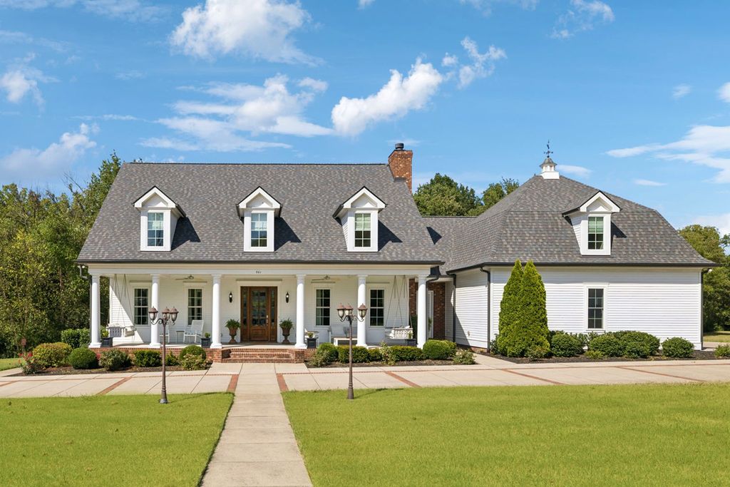 100 Ralston Ln, Franklin, TN 37064