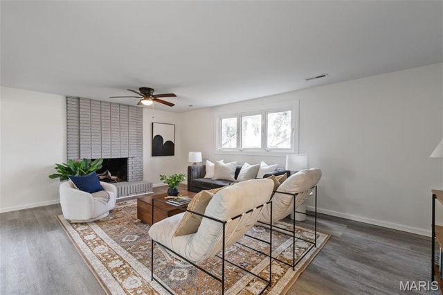 12897 Nimes Drive, St Louis, MO 63141