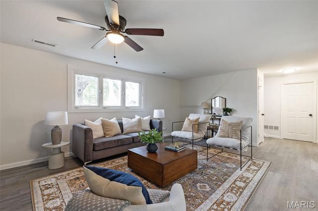 12897 Nimes Drive, St Louis, MO 63141