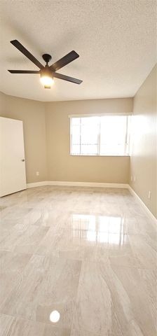 1761 NW 96th Terrace 3G, Pembroke Pines, FL 33024