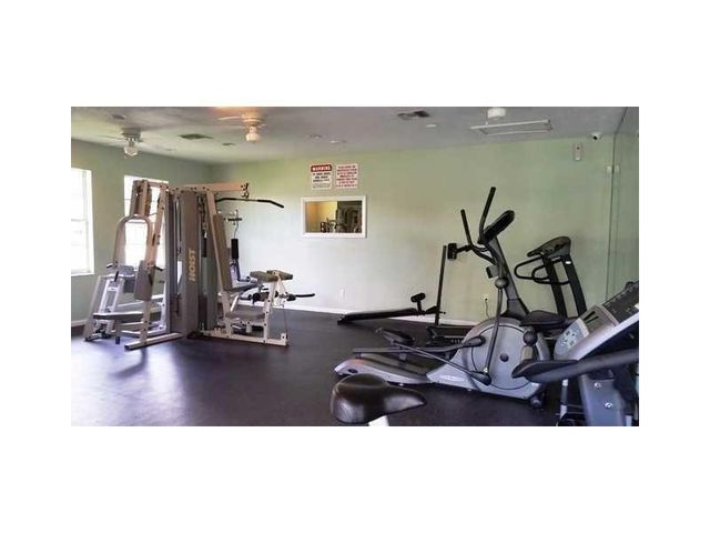 1761 NW 96th Terrace 3G, Pembroke Pines, FL 33024