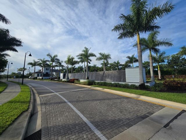 7959 Liberty Way, Parkland, FL 33067