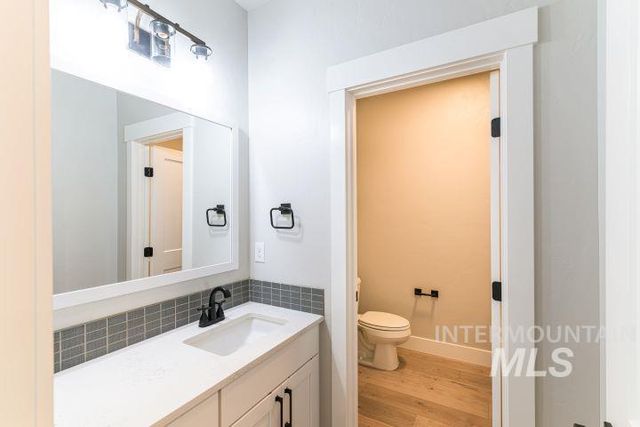 6941 S Sunfish Way, Boise, ID 83709
