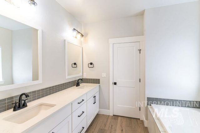 6941 S Sunfish Way, Boise, ID 83709