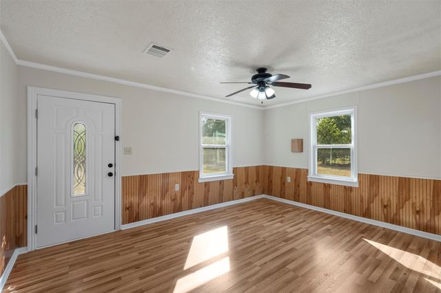 312 E Colorado Street, Bremond, TX 76629