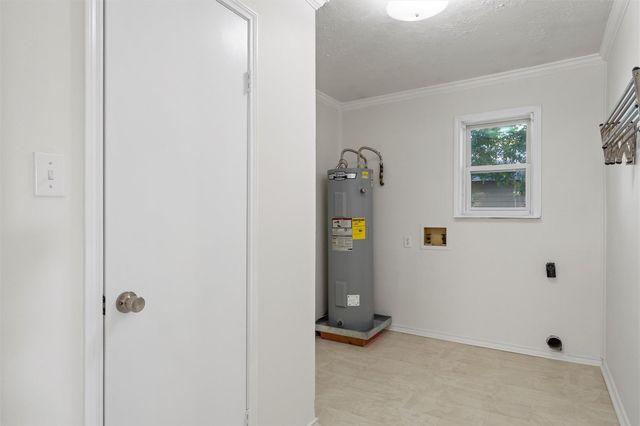 312 E Colorado Street, Bremond, TX 76629