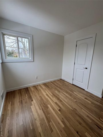 3 Vine Court, Centereach, NY 11720